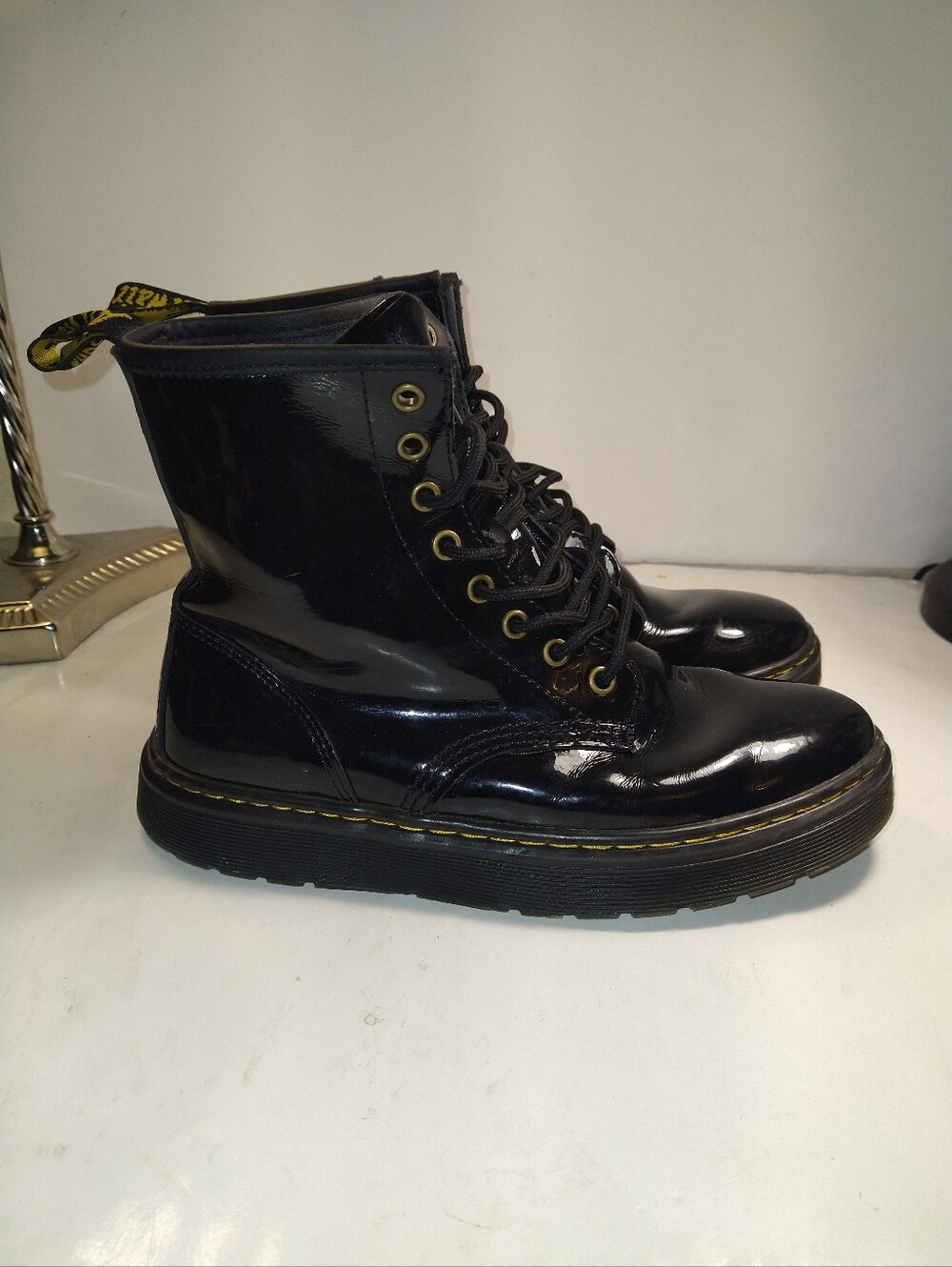 Dr Martens Zavala Black Patent Leather Lace Up Combat Boots Women's sz 8.